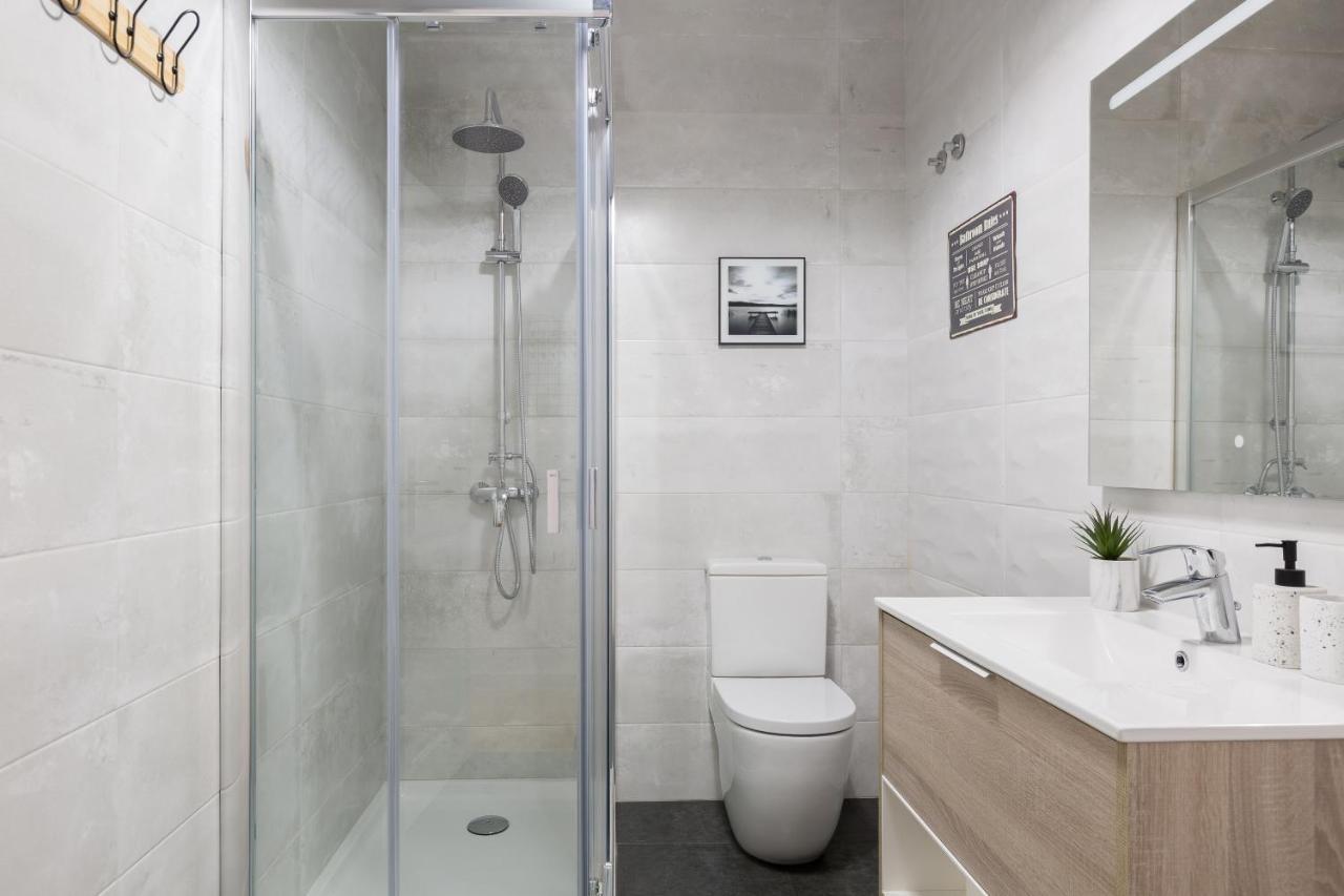 Feel Home In This Stunning Renovated Nest In Graca Лиссабон Экстерьер фото